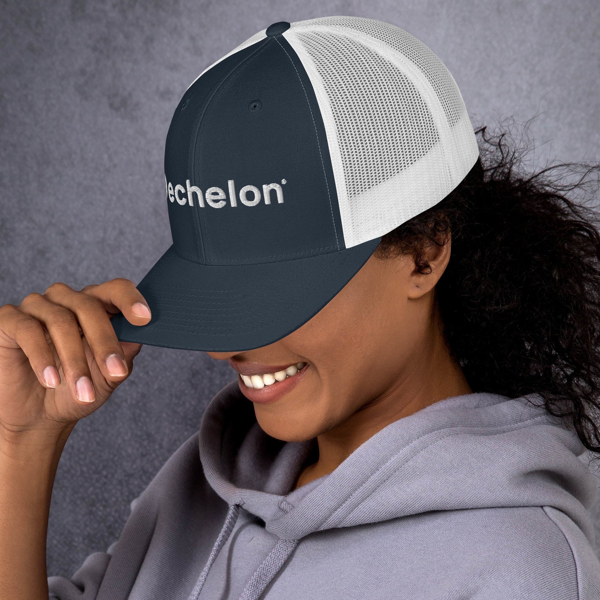 echelon-trucker-hat-casquette-filet-noire-r-glable image 8