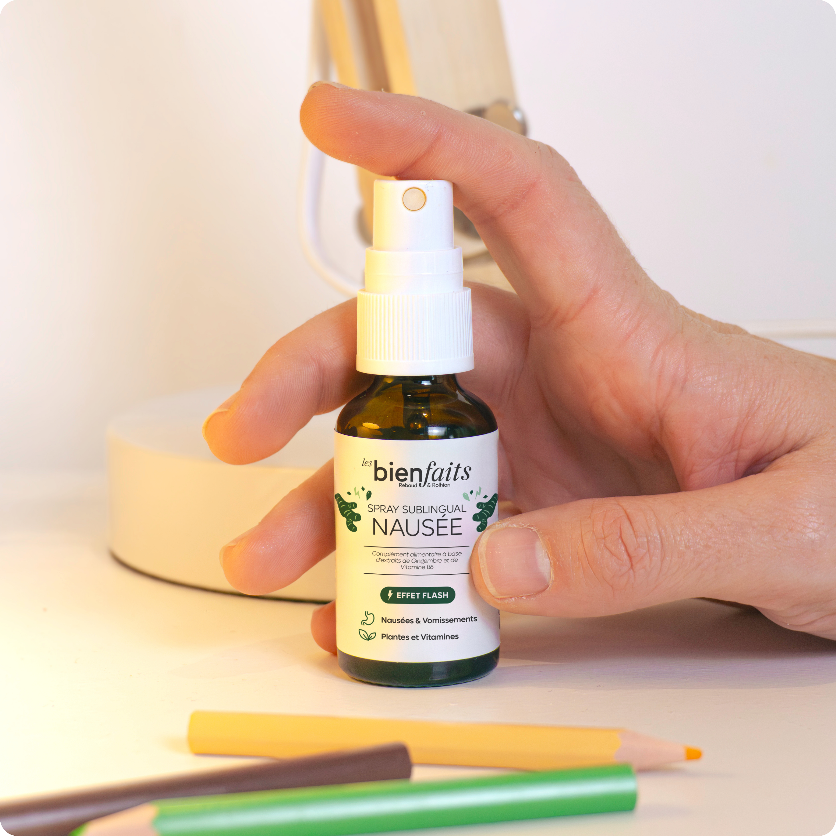 les-bienfaits-gamme-femme-spray-naus-es-grossesse-sublingual image 1
