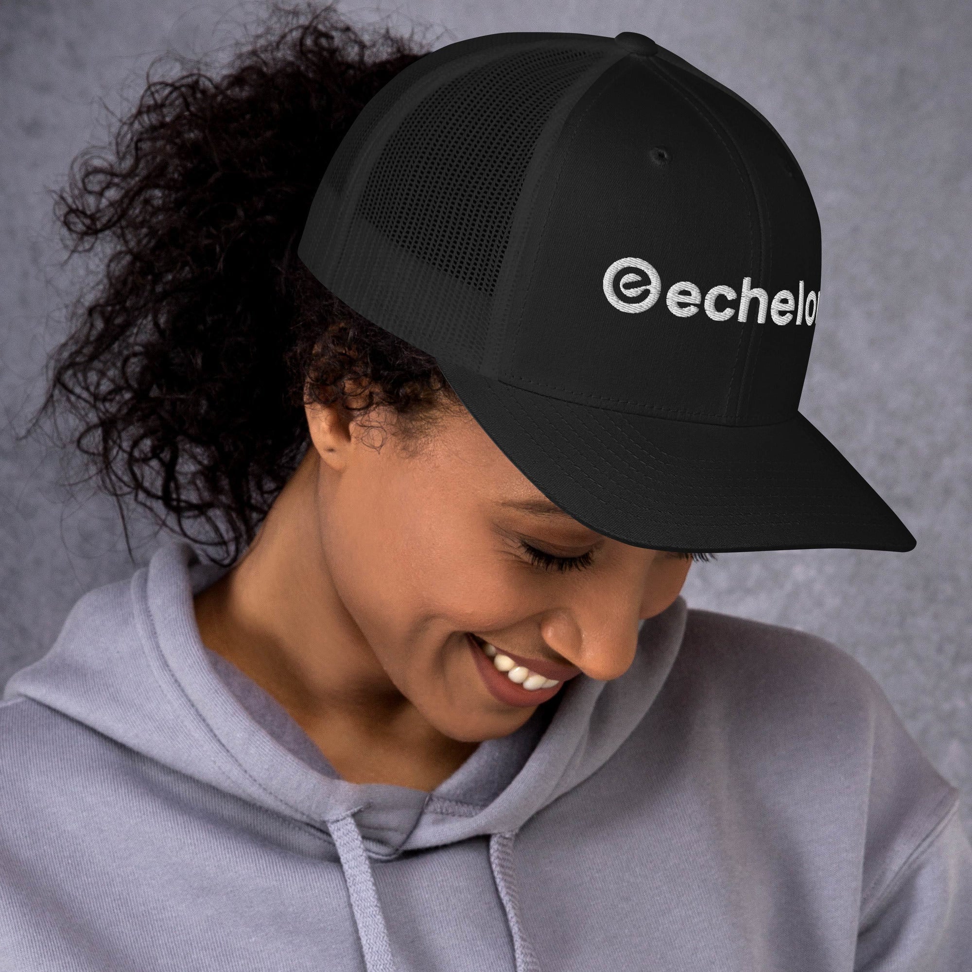 echelon-trucker-hat-casquette-filet-noire-r-glable image 6
